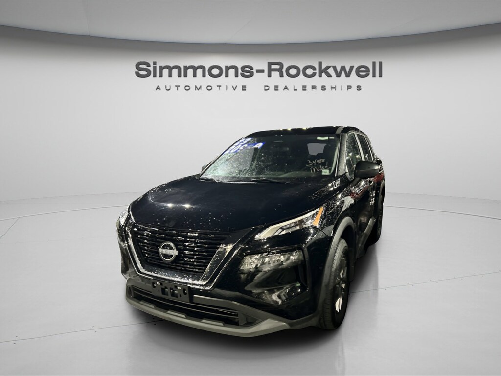 Used 2023 Nissan Rogue S SUV