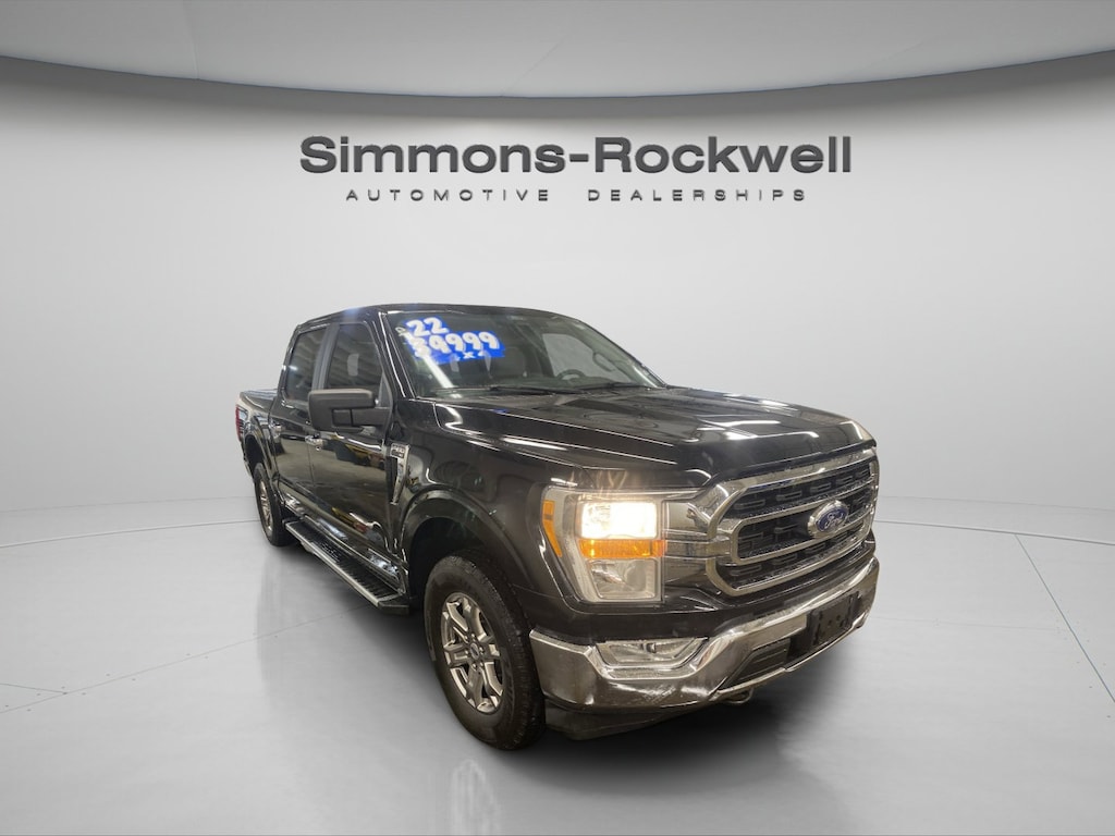 Used 2022 Ford F-150 XLT Truck SuperCrew Cab