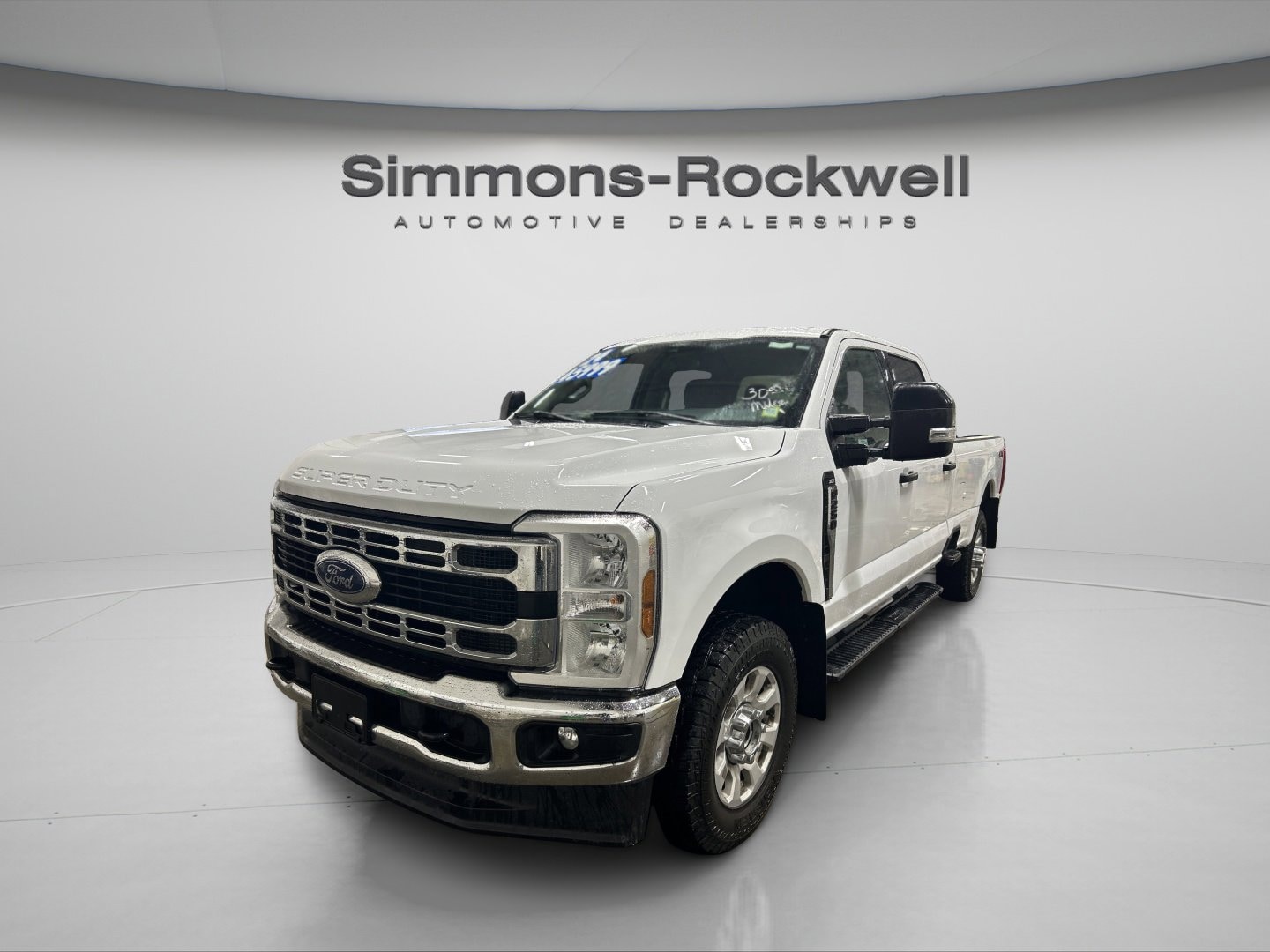 2024 Ford F-250 XLT 4x4 Crew Cab 8' Box's photo