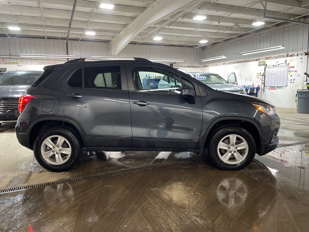 Used 2021 Chevrolet Trax LT SUV