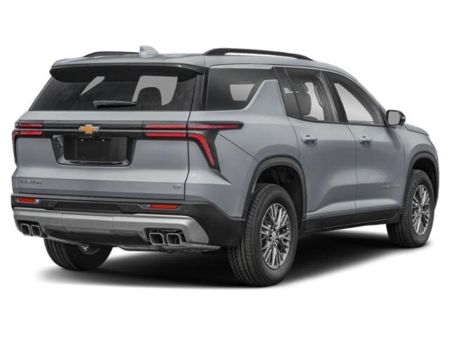 2024 Chevrolet Traverse photo 2