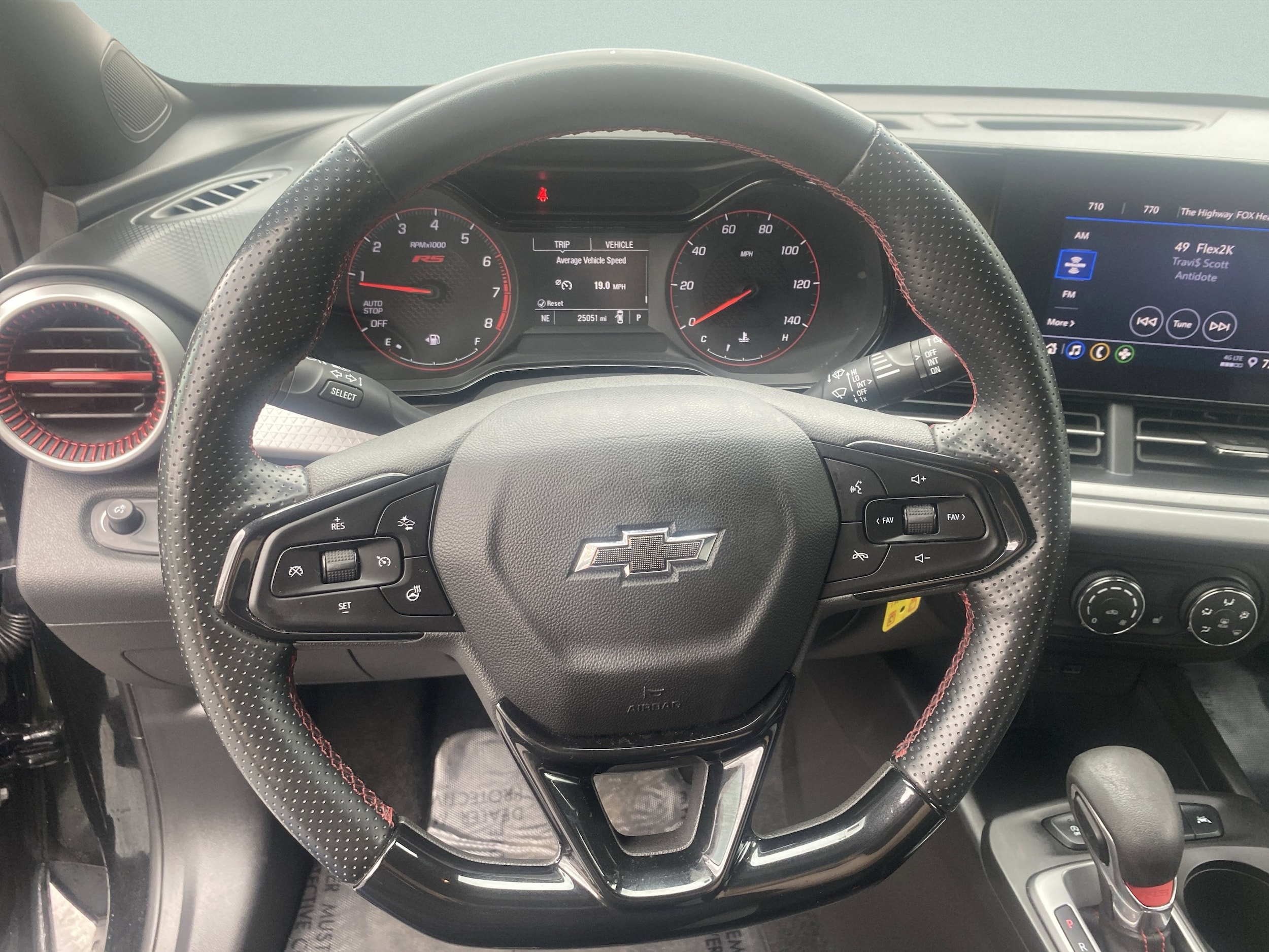 2024 Chevrolet Trax RS - Photo 16