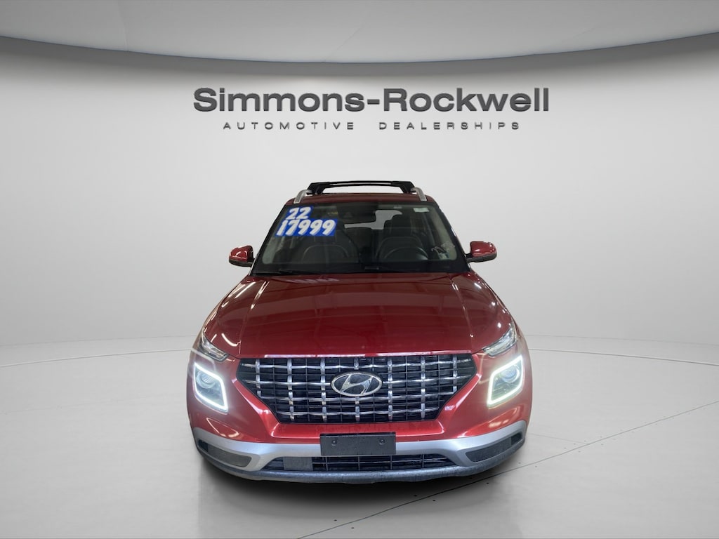 Used 2022 Hyundai Venue Limited SUV