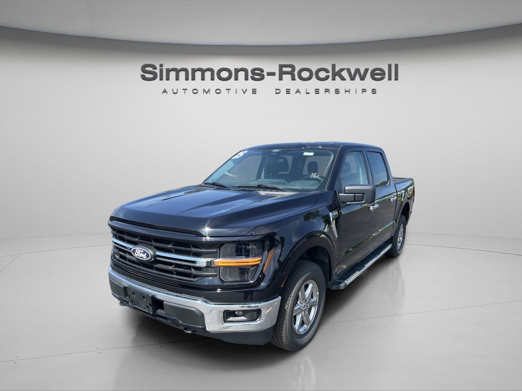 Used 2025 Ford F-150 XLT Truck SuperCrew Cab