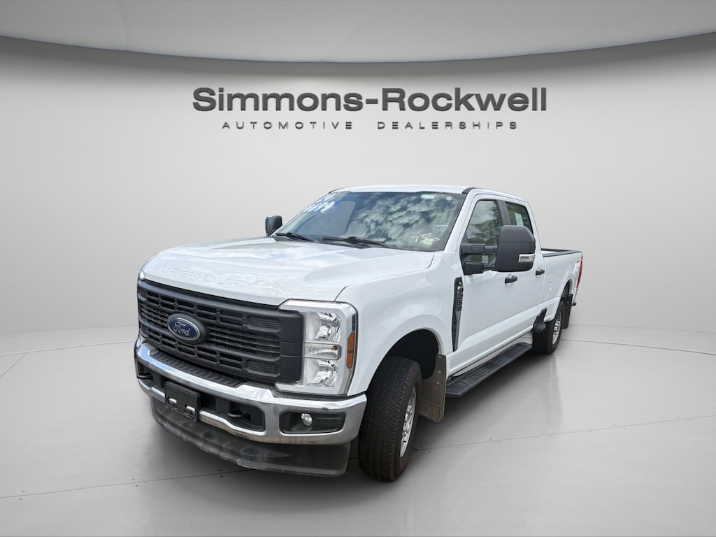 Used 2024 Ford F-250 XL Truck Crew Cab