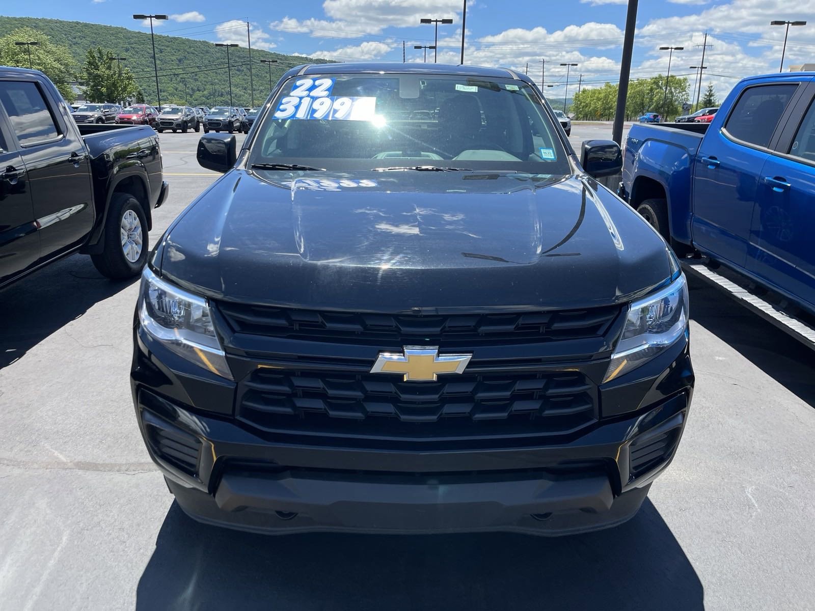 Used 2022 Chevrolet Colorado WT with VIN 1GCGTBEN6N1230973 for sale in Bath, NY