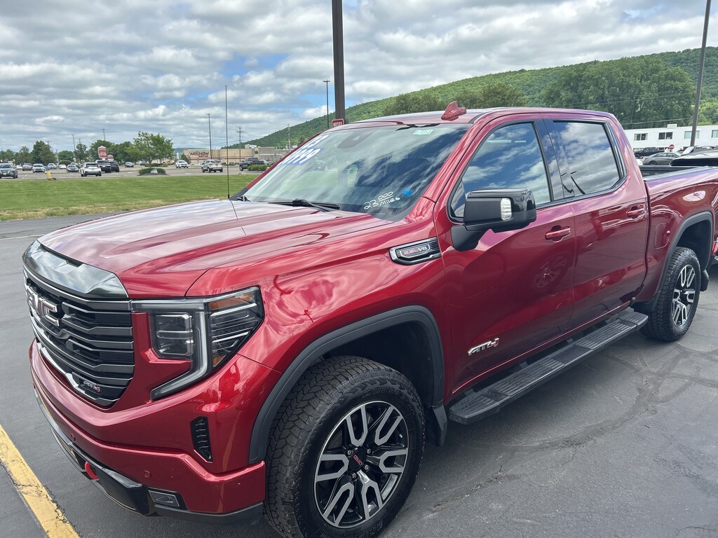 Used 2023 GMC Sierra 1500 AT4 Truck Crew Cab