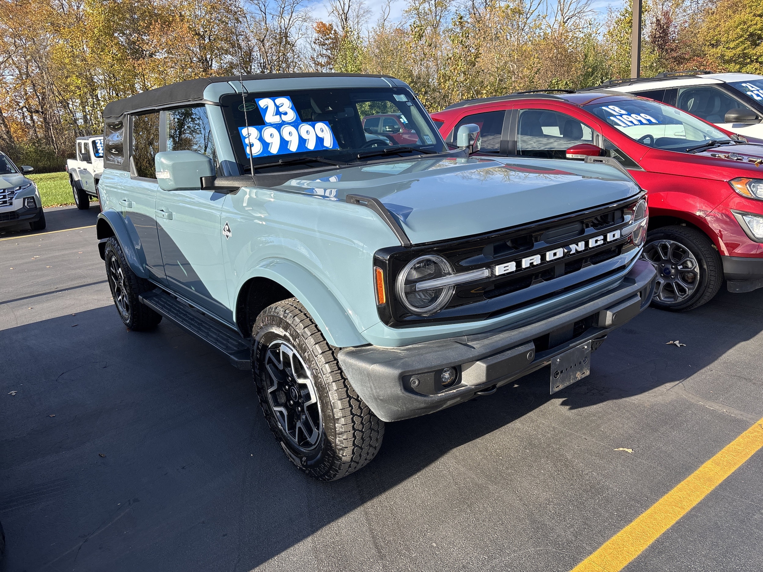2023 Ford Bronco 4-Door Outer Banks's photo
