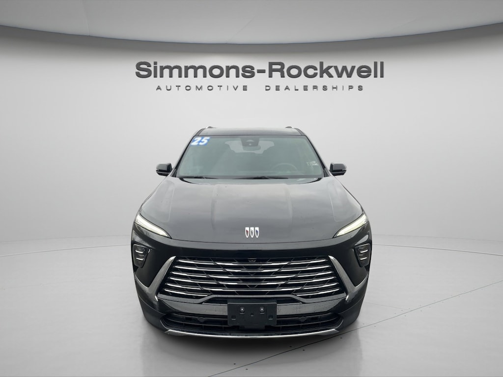 Used 2025 Buick Enclave Preferred SUV