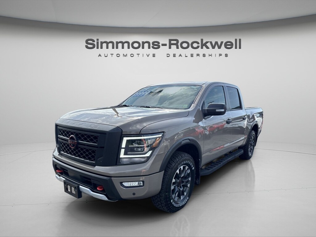 Used 2023 Nissan Titan PRO-4X Truck Crew Cab