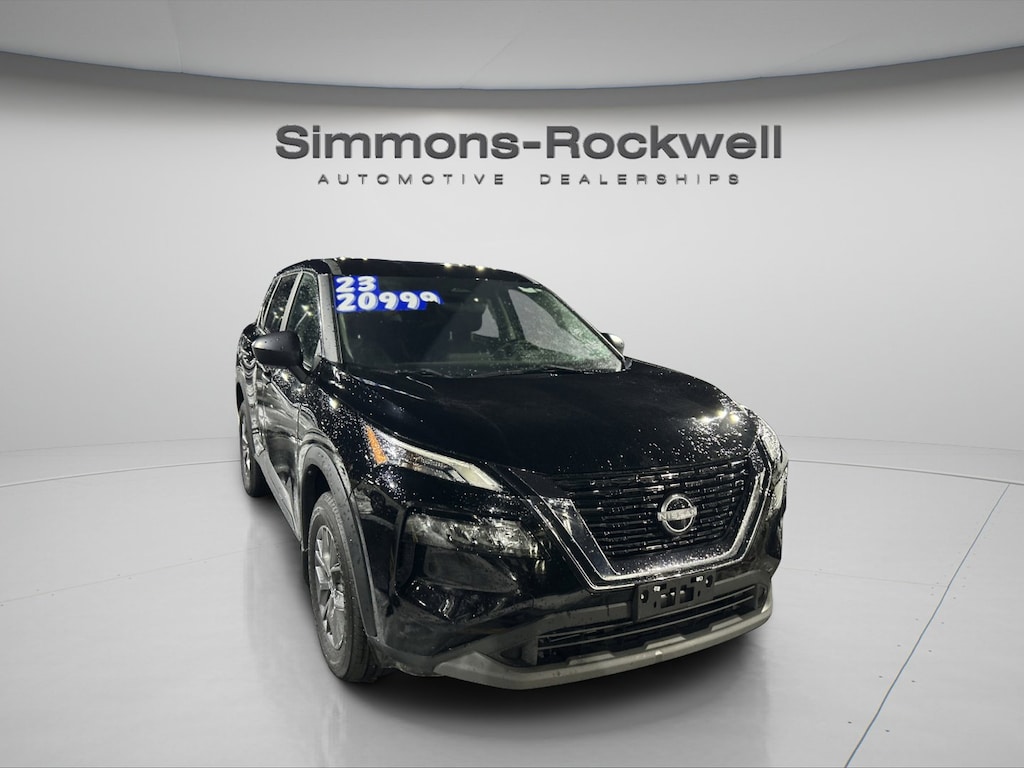 Used 2023 Nissan Rogue S SUV