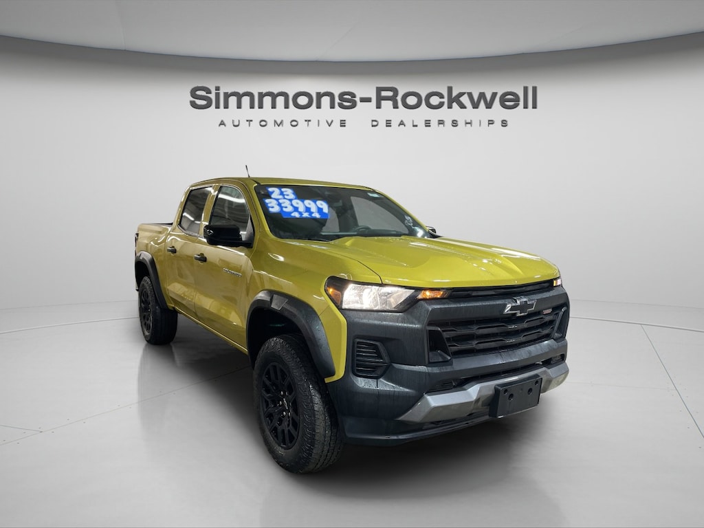 Used 2023 Chevrolet Colorado 4WD Trail Boss Truck Crew Cab