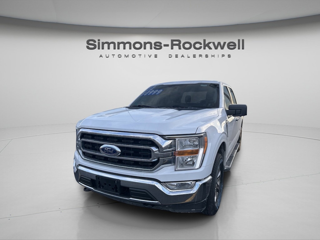 Used 2022 Ford F-150 XLT Truck SuperCrew Cab