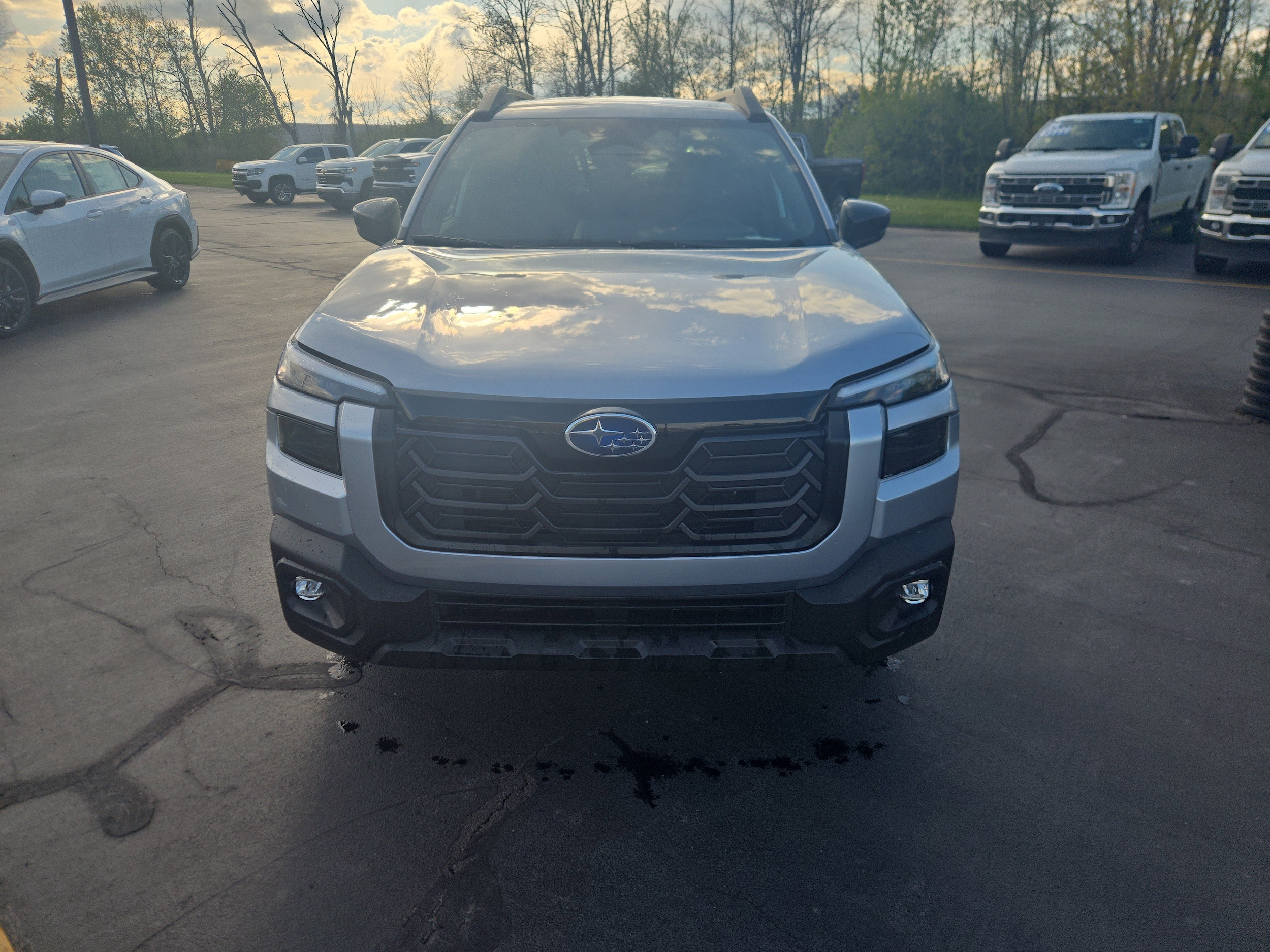 2026 Subaru Outback Premium's photo