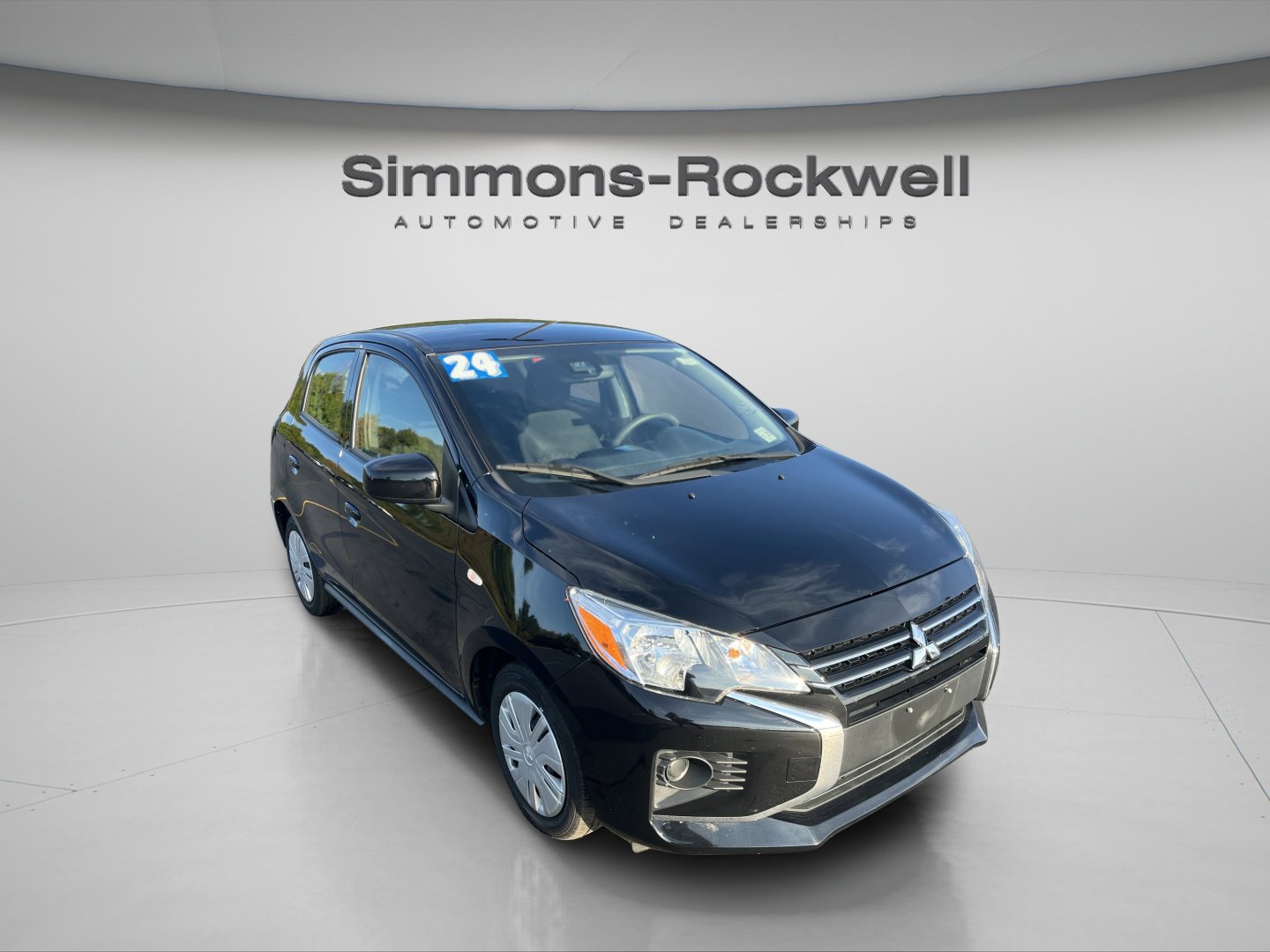 2024 Mitsubishi Mirage ES LE photo 3