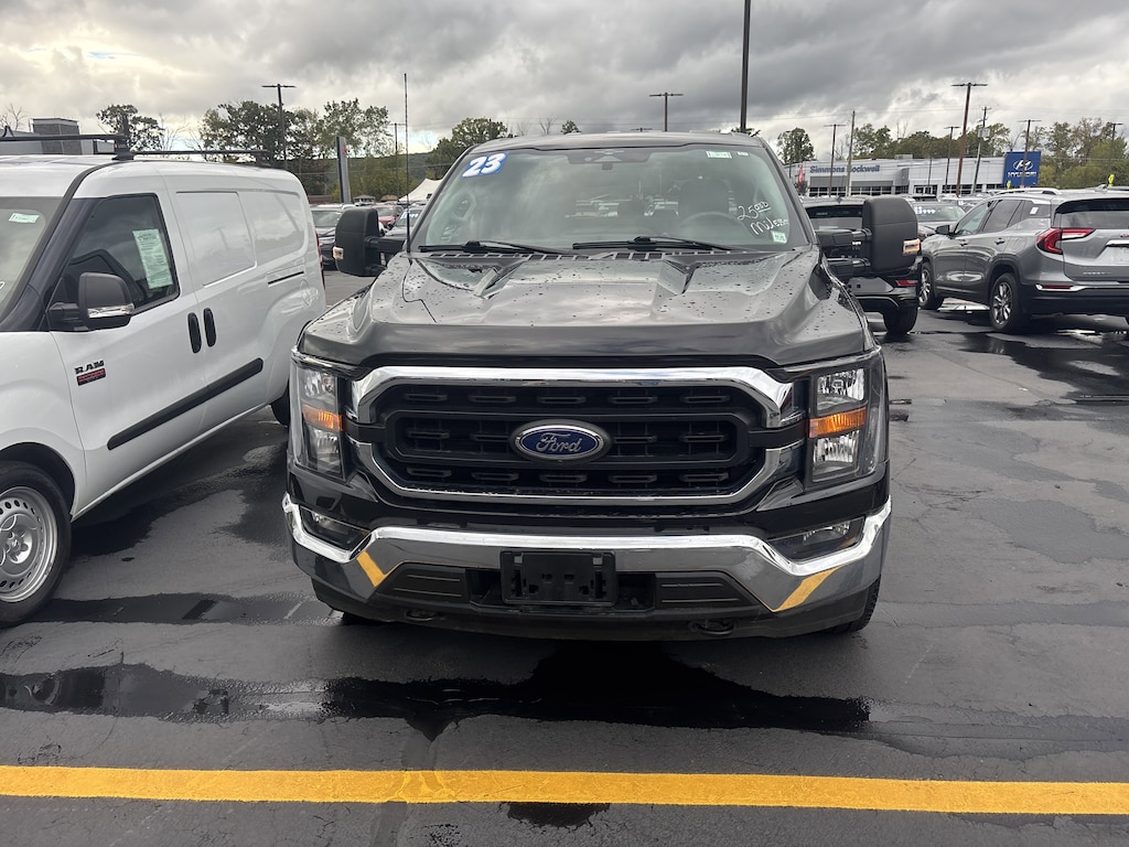 Used 2023 Ford F-150 XLT Truck SuperCrew Cab