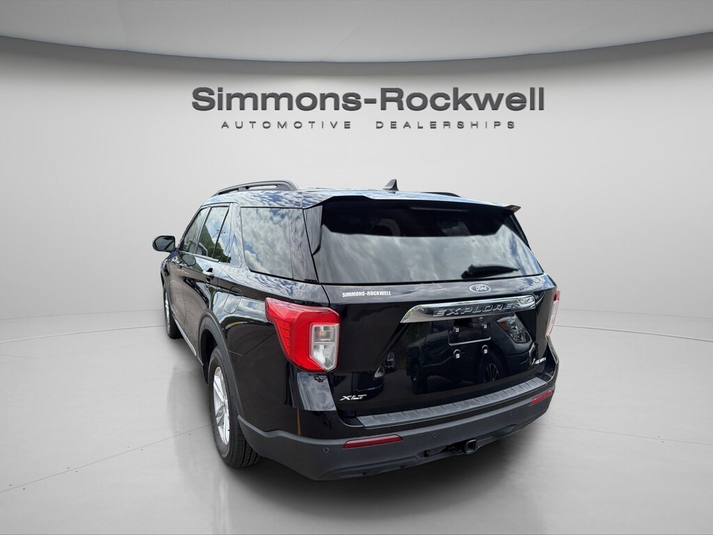 Used 2022 Ford Explorer XLT SUV