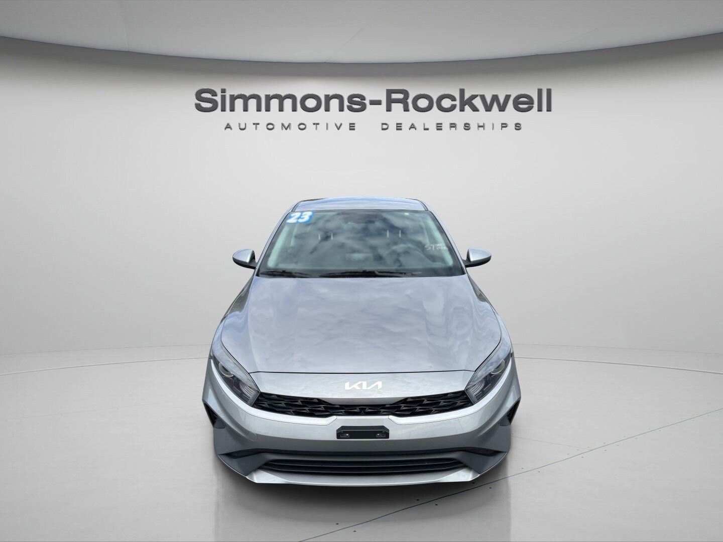 2023 Kia Forte LXS photo 2