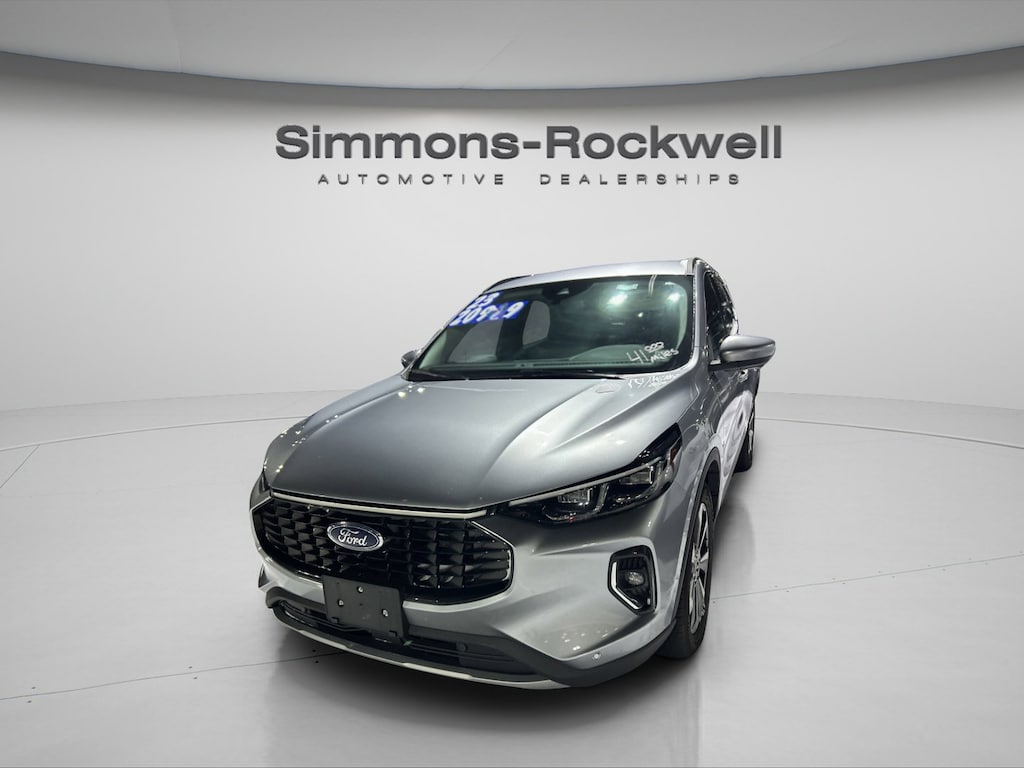 Used 2023 Ford Escape Platinum SUV