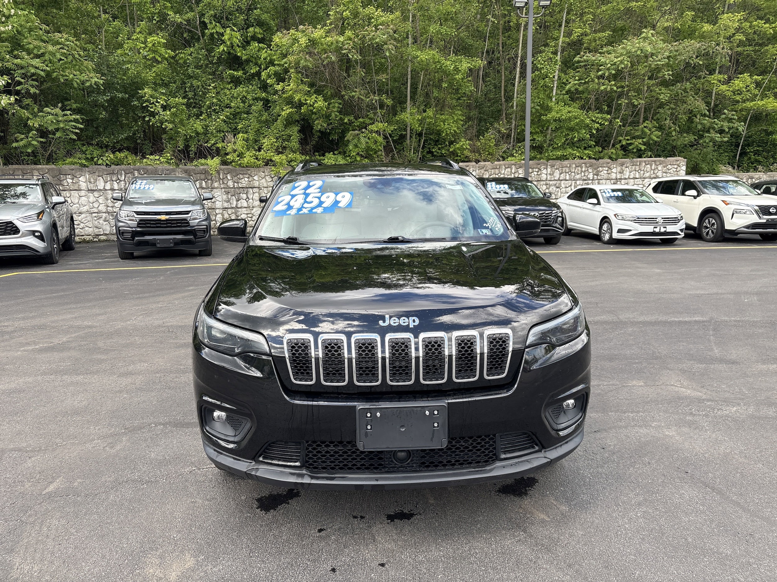Used 2022 Jeep Cherokee Latitude Lux with VIN 1C4PJMMX9ND514892 for sale in Bath, NY