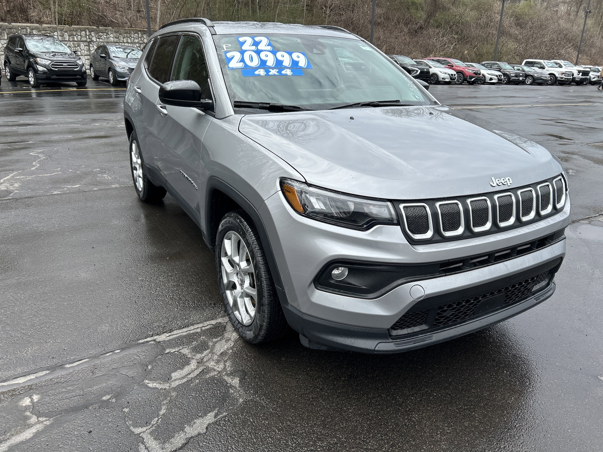 Used 2022 Jeep Compass Latitude Lux with VIN 3C4NJDFB1NT118474 for sale in Bath, NY