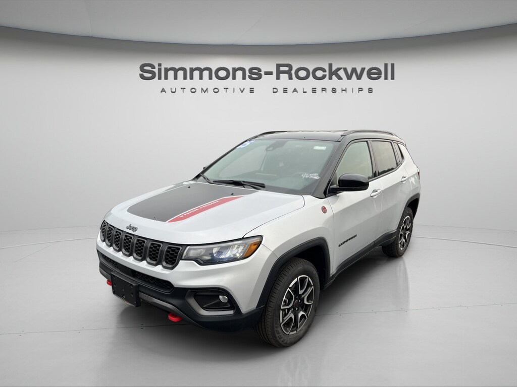 Used 2025 Jeep Compass Trailhawk SUV