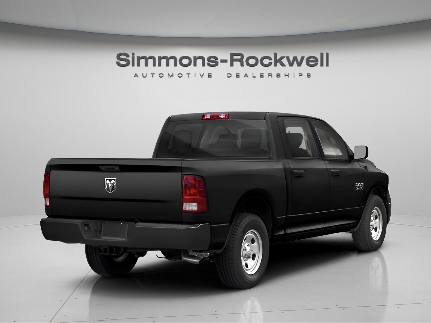 2022 Ram 1500 Classic Express photo 2