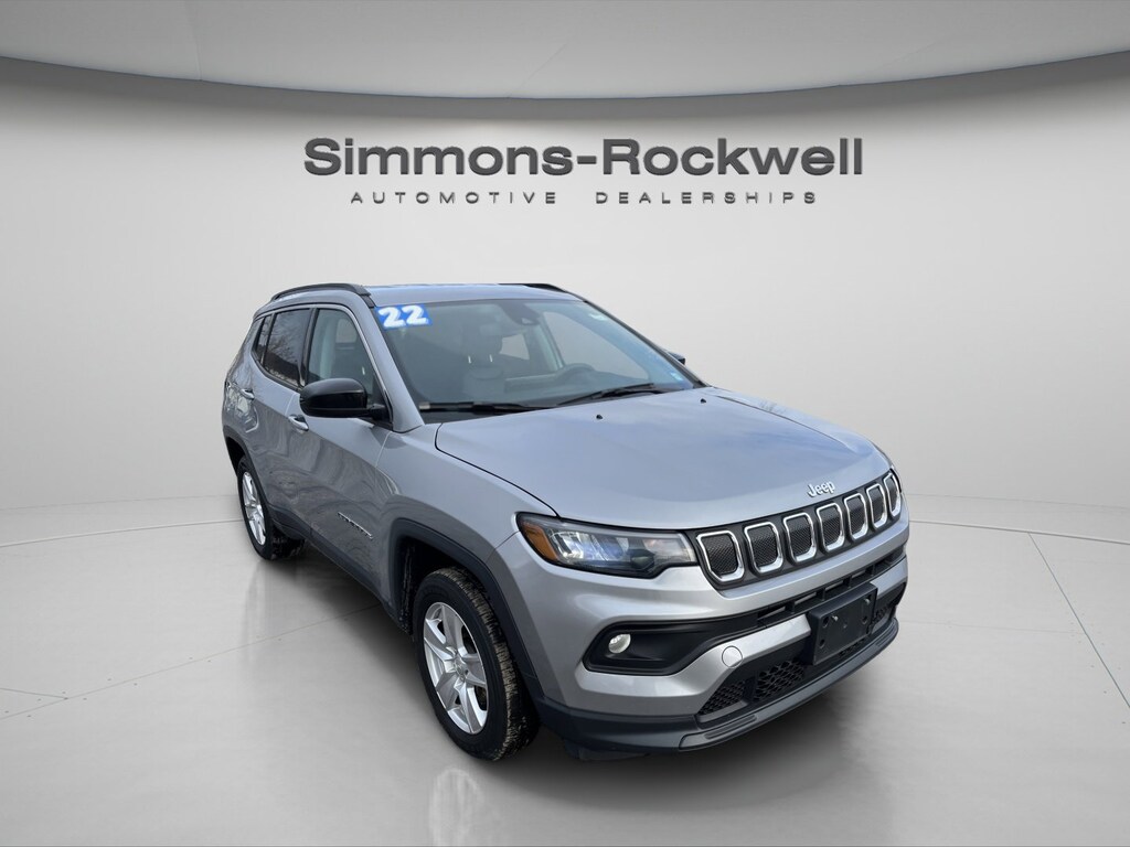 Used 2022 Jeep Compass Latitude SUV