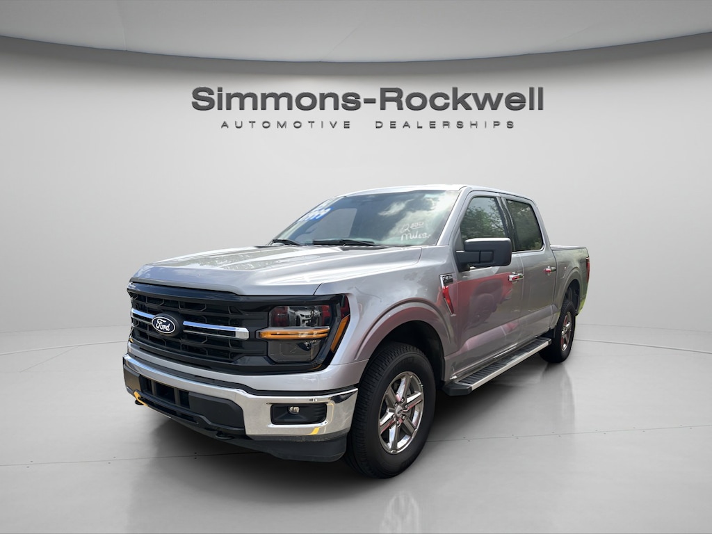 Used 2025 Ford F-150 XLT Truck SuperCrew Cab