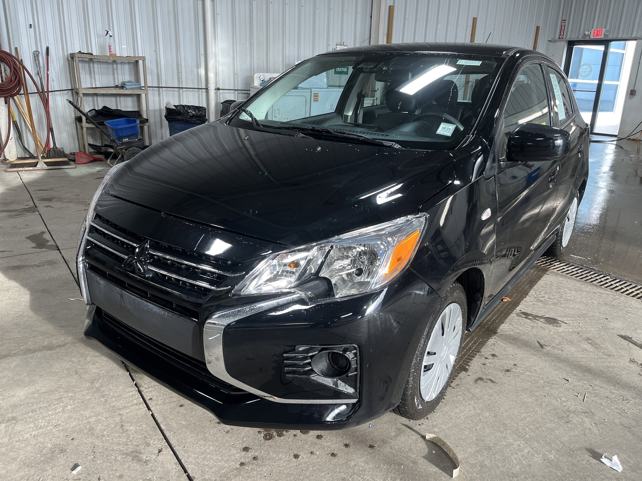 2024 Mitsubishi Mirage ES's photo