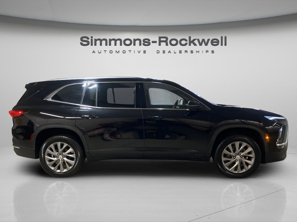Used 2025 Buick Enclave Preferred SUV