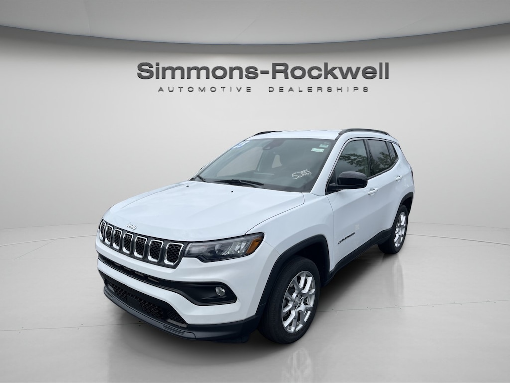 Used 2023 Jeep Compass Latitude Lux SUV