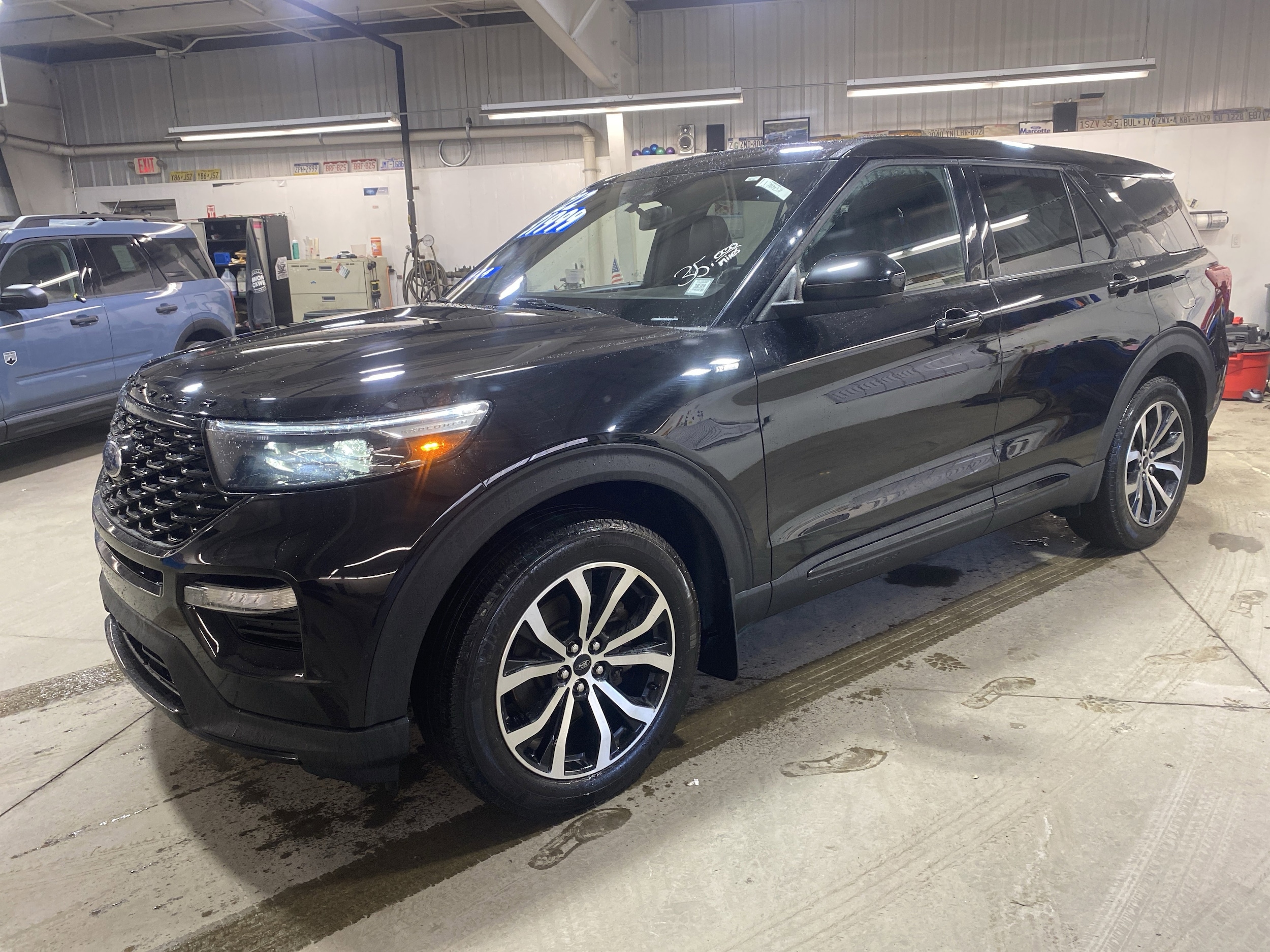2022 Ford Explorer ST Line