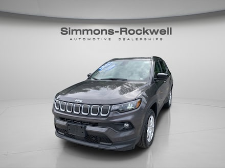 2022 Jeep Compass Latitude SUV