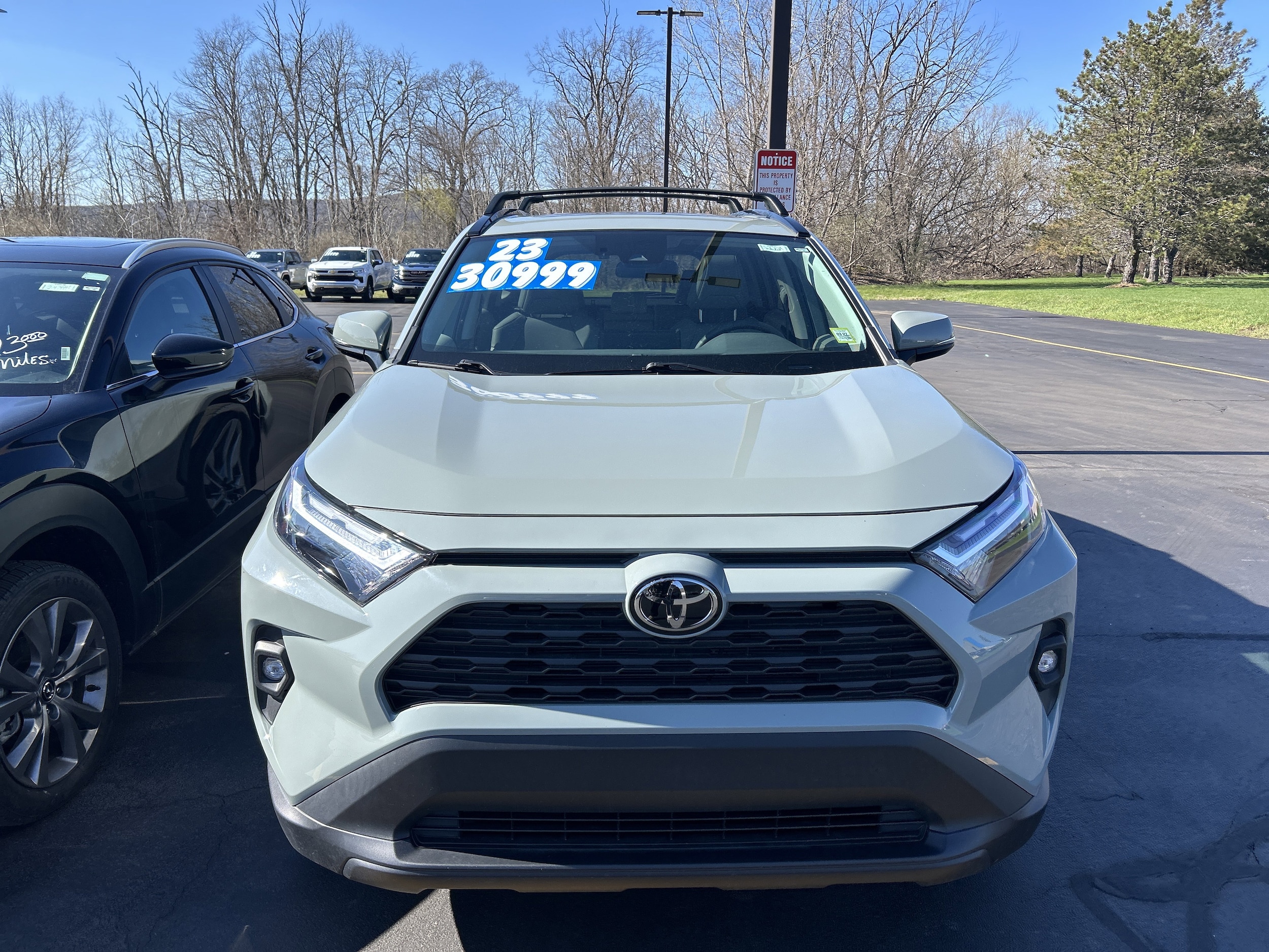 2023 Toyota RAV4 XLE Premium
