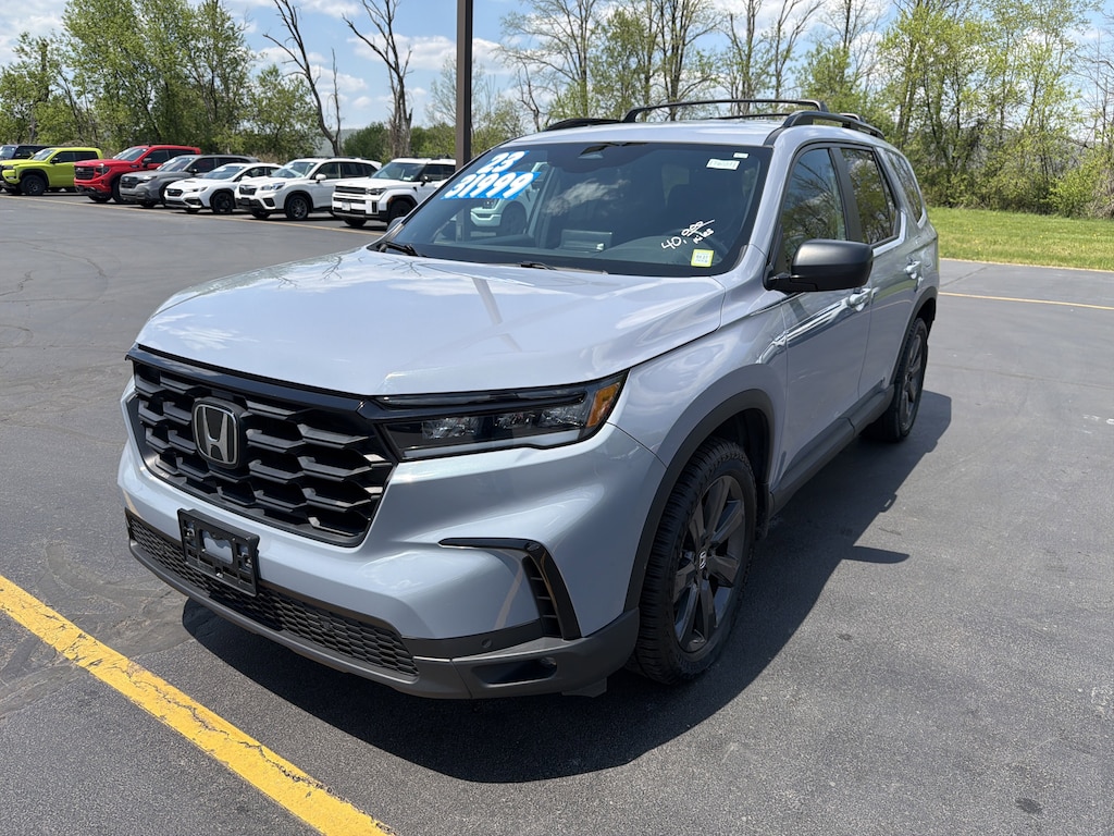 Used 2023 Honda Pilot Sport SUV