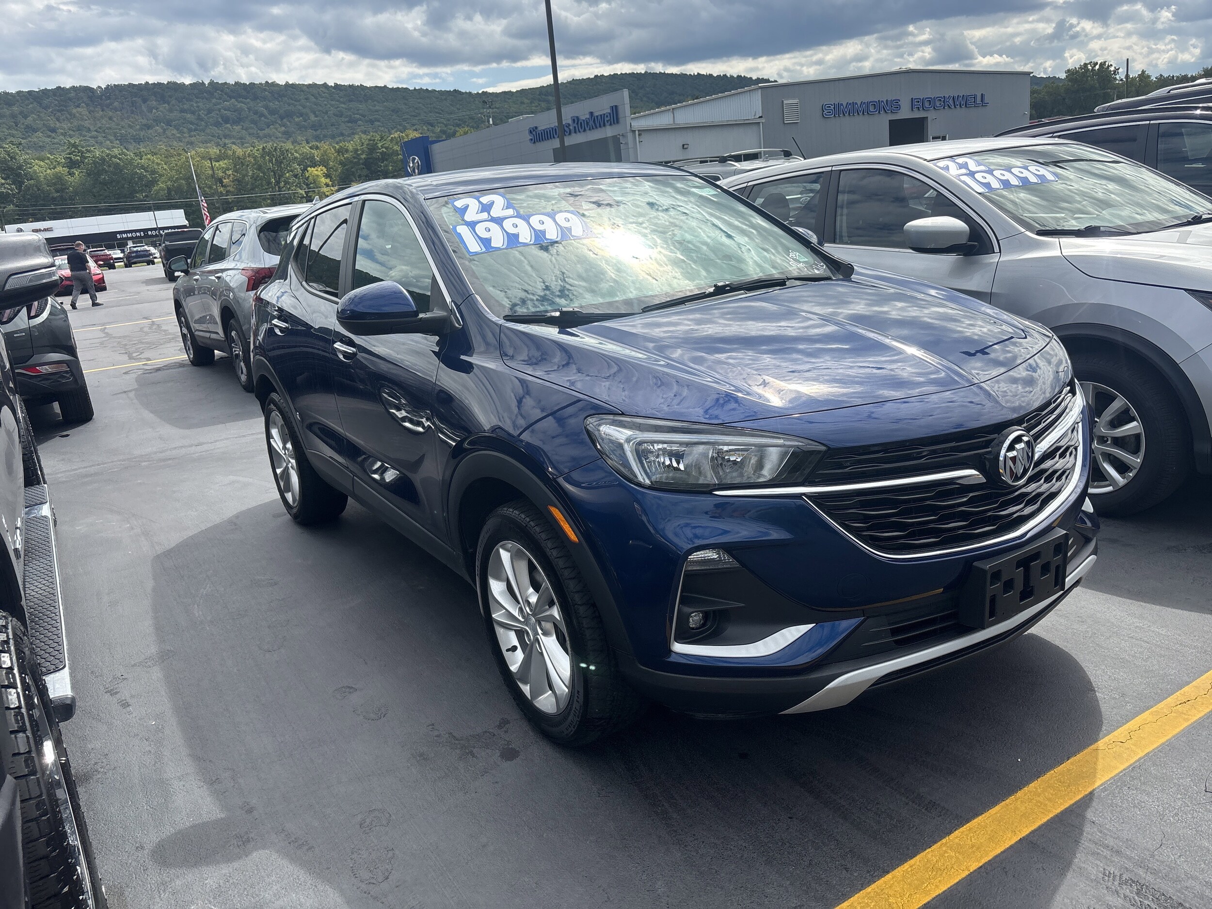 2022 Buick Encore GX Preferred photo 2