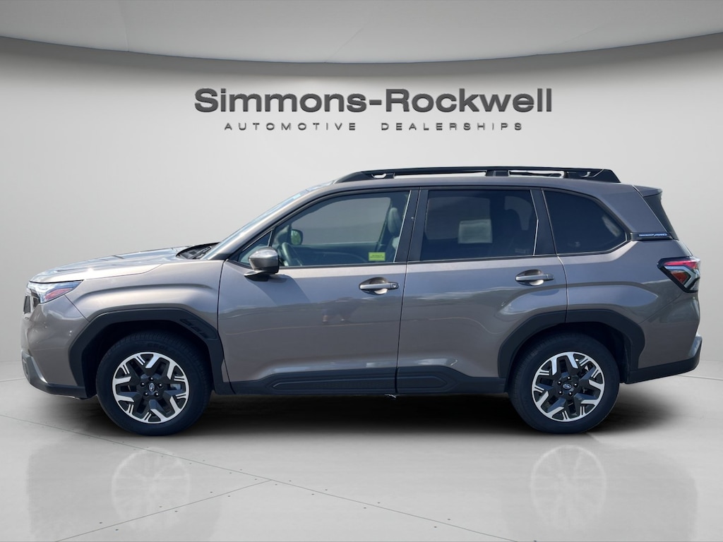 Used 2025 Subaru Forester Premium SUV