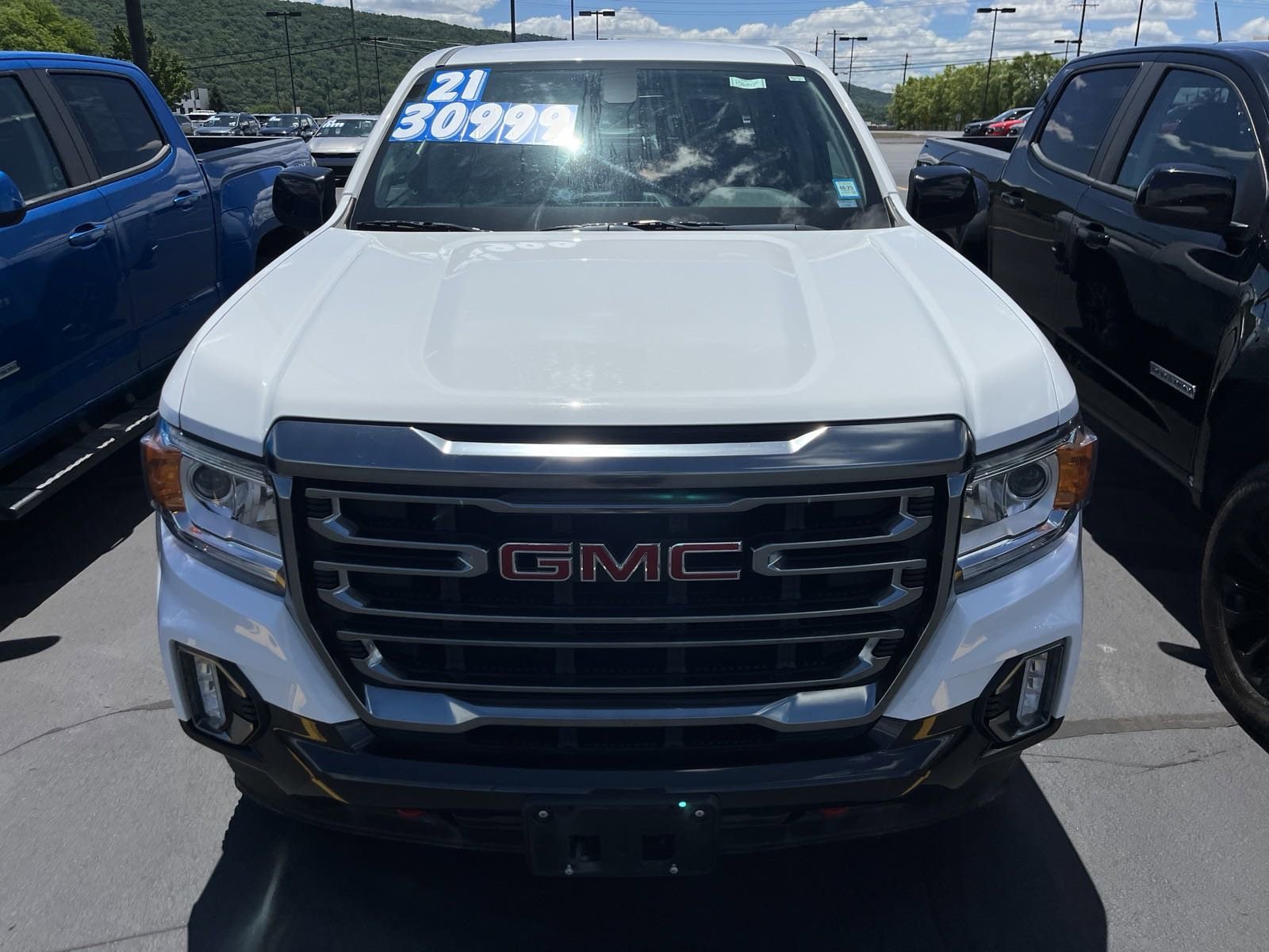 Used 2021 GMC Canyon AT4 with VIN 1GTG6FEN6M1238293 for sale in Bath, NY