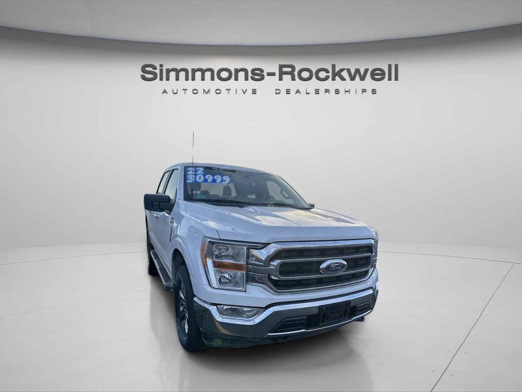 Used 2022 Ford F-150 XLT Truck SuperCrew Cab