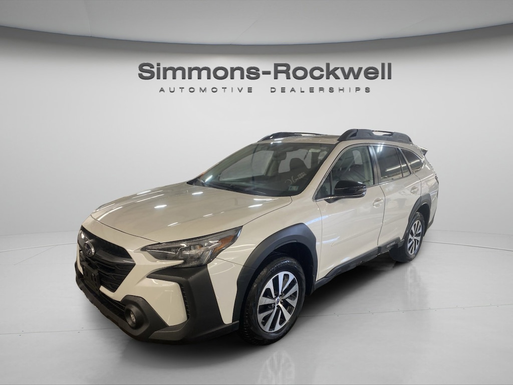 Used 2023 Subaru Outback Premium SUV