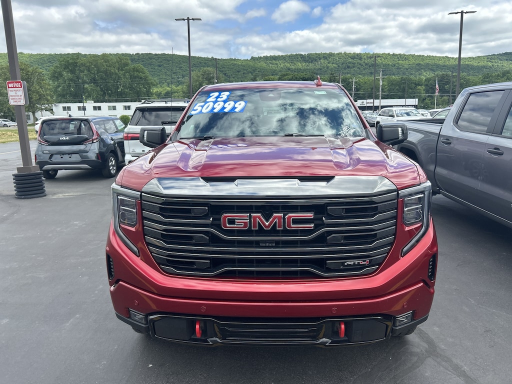 Used 2023 GMC Sierra 1500 AT4 Truck Crew Cab