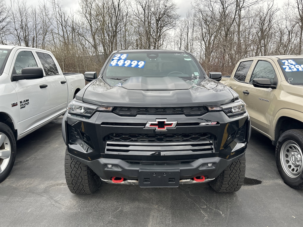 Used 2024 Chevrolet Colorado 4WD ZR2 Truck Crew Cab