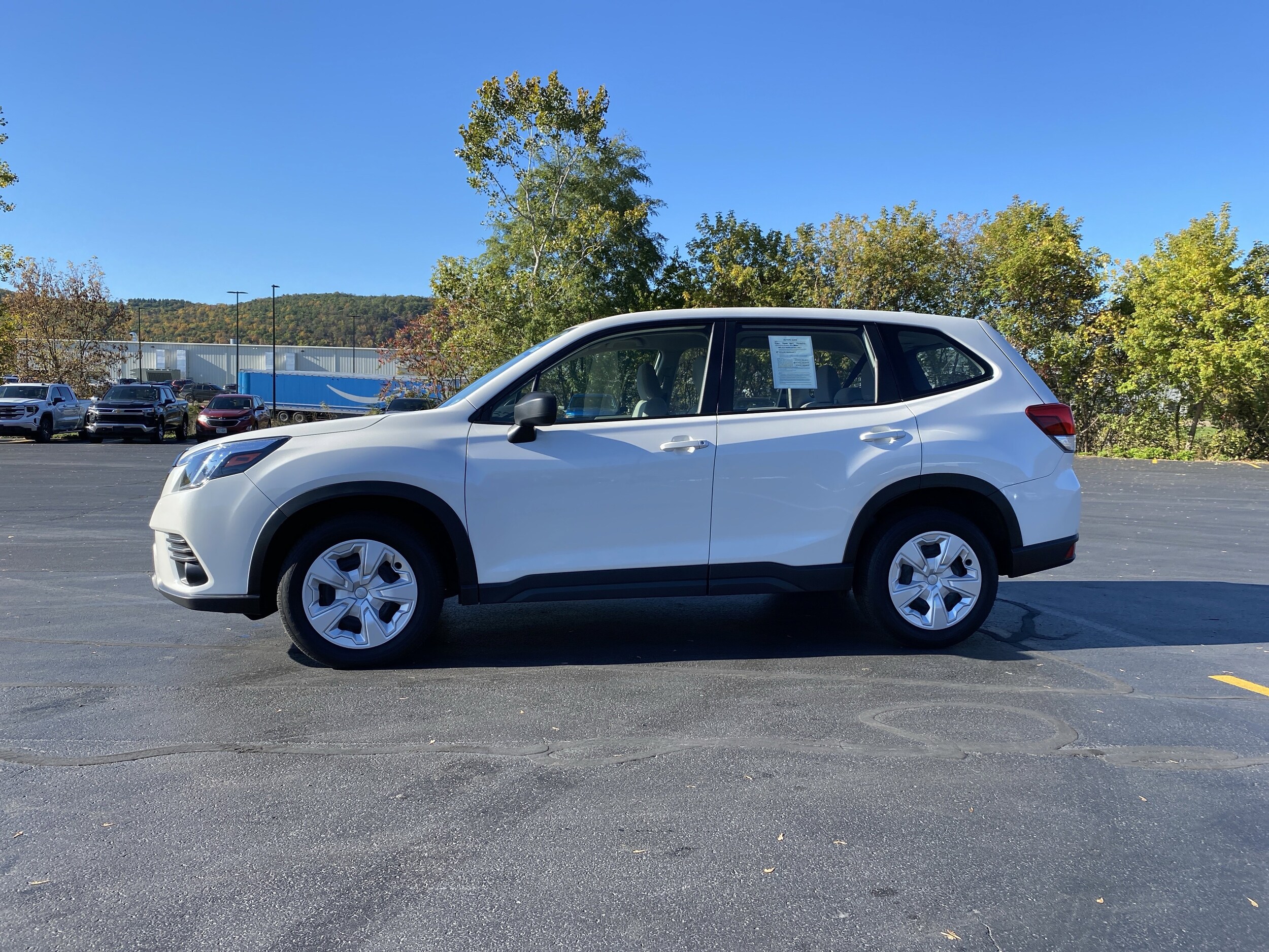 2023 Subaru Forester Base photo 2