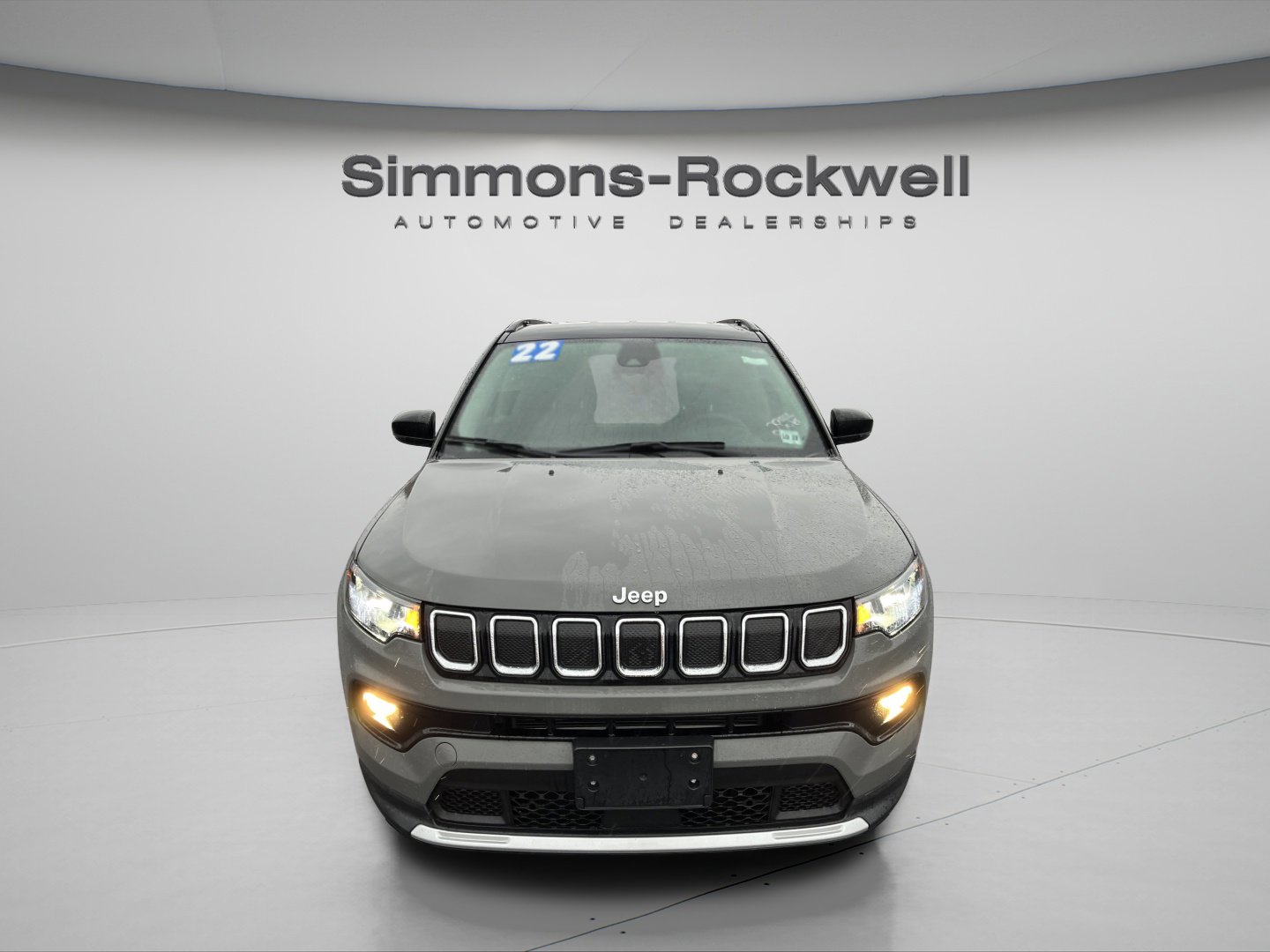 2022 Jeep Compass Limited photo 2