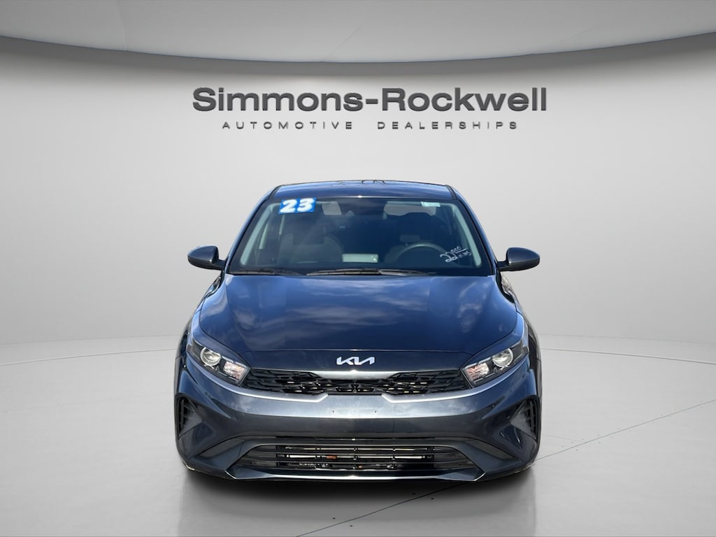 Used 2023 Kia Forte LXS Sedan