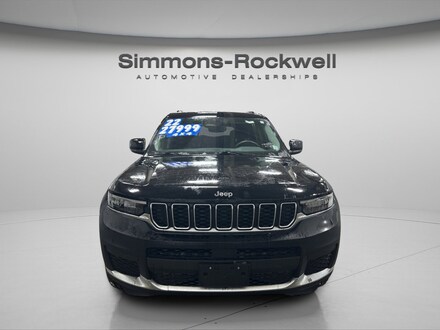 2022 Jeep New Grand Cherokee Laredo SUV