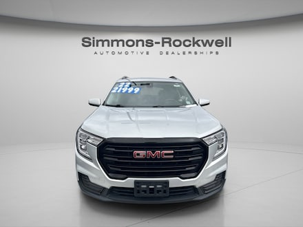 2022 GMC Terrain SLE SUV