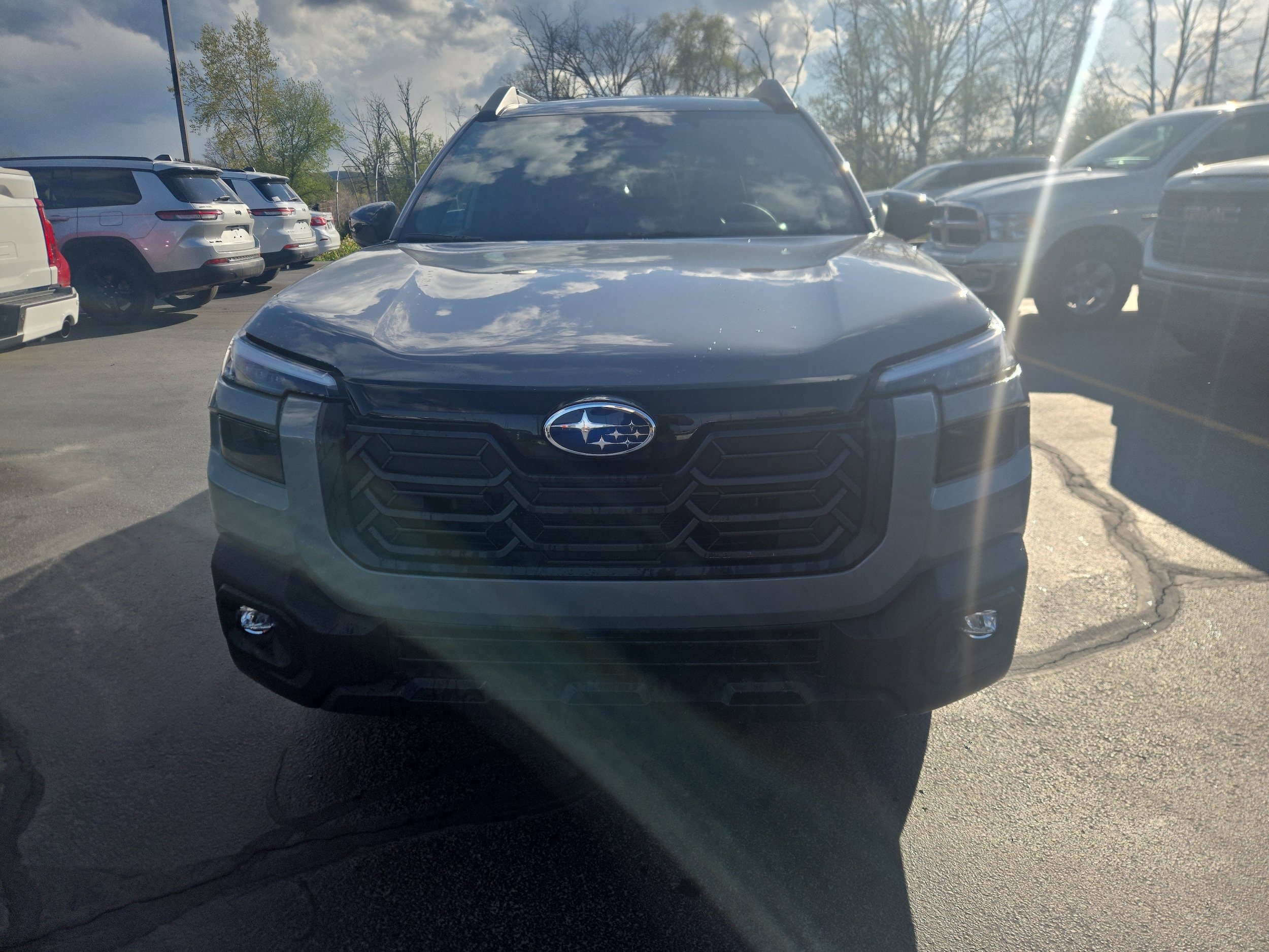2026 Subaru Outback Premium's photo