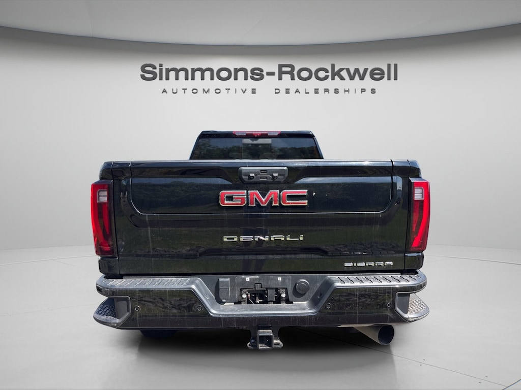 Used 2025 GMC Sierra 2500 HD Denali Truck Crew Cab